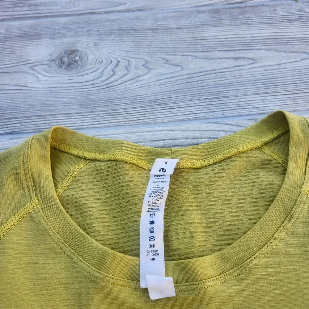 (8) Lululemon Swiftly Tech Long Sleeve Top